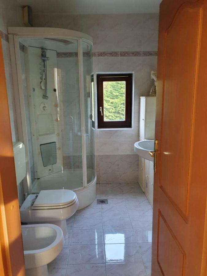Apartma Aleksandra อังคาราน ภายนอก รูปภาพ