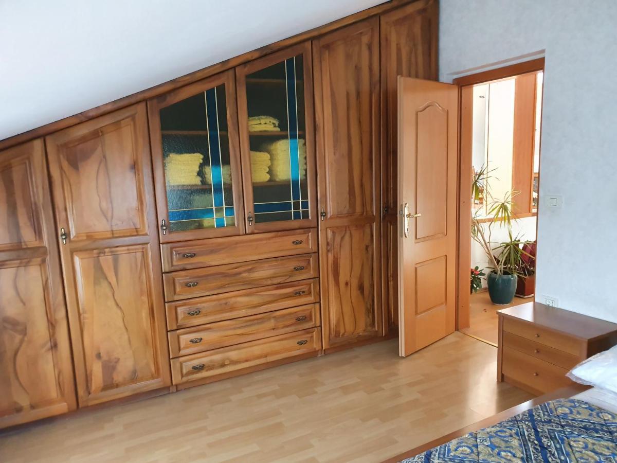Apartma Aleksandra อังคาราน ภายนอก รูปภาพ