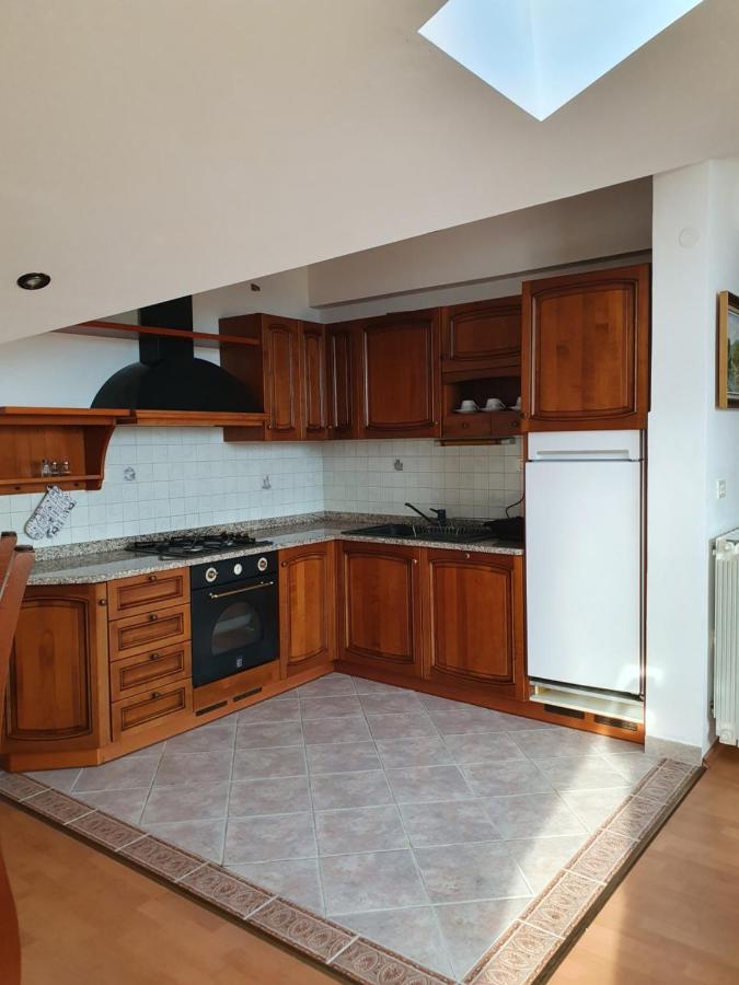 Apartma Aleksandra อังคาราน ภายนอก รูปภาพ